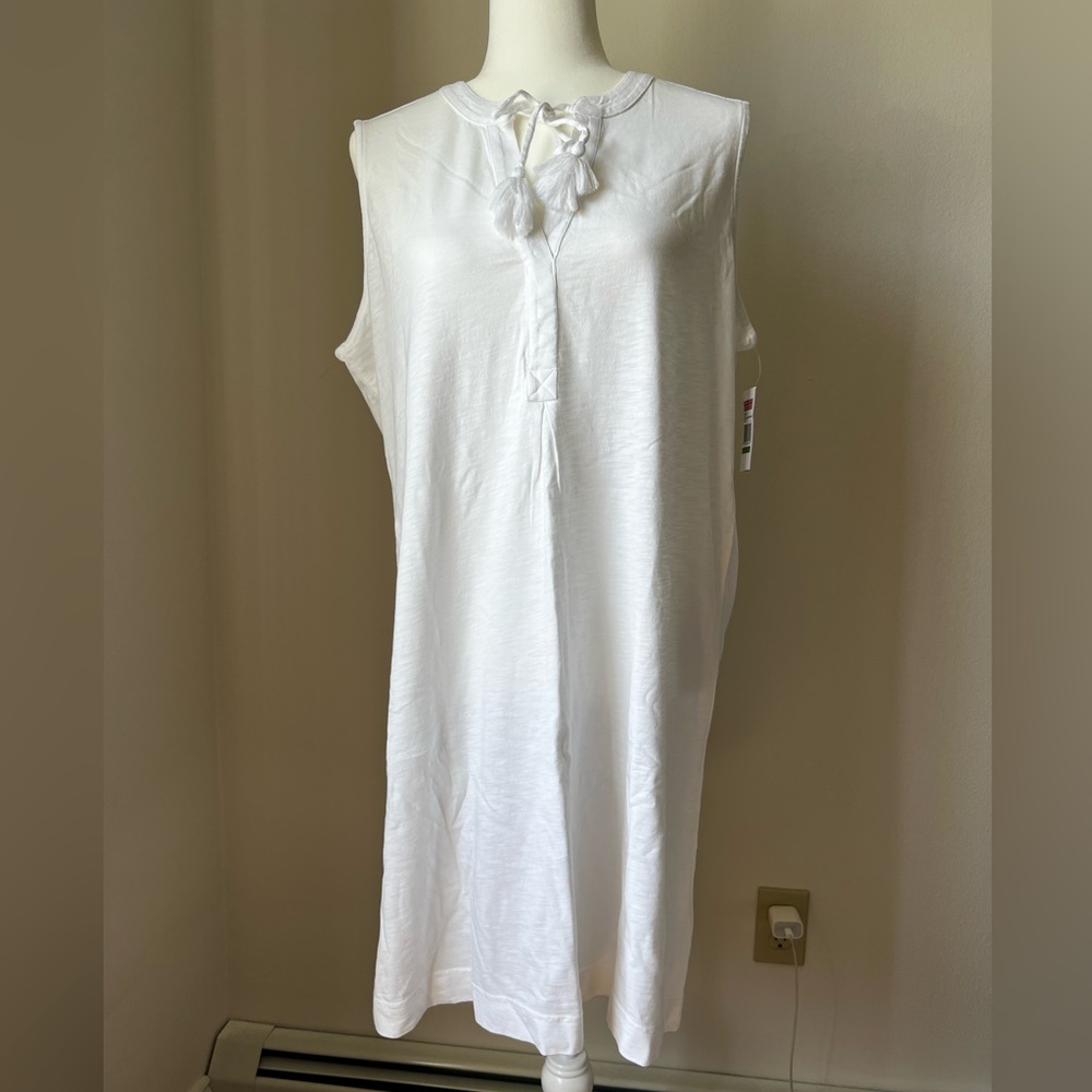 NWT Vineyard Vines White Sleeveless Cover-Up